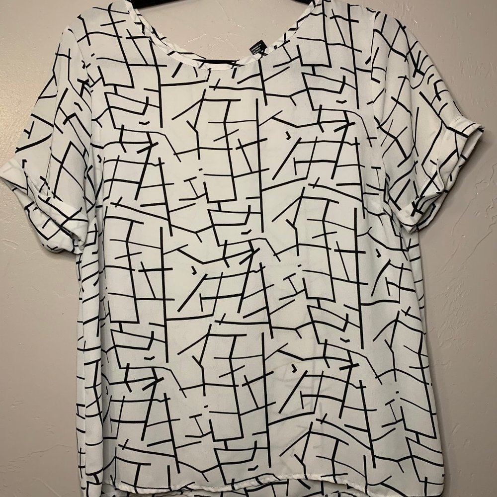Geometric Black&White Tee M